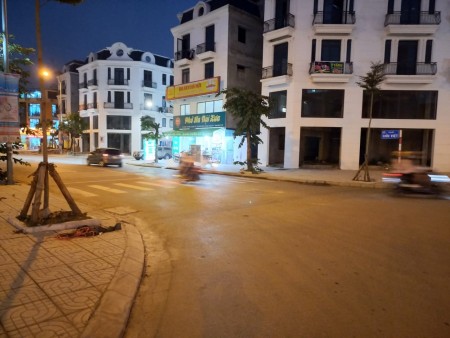 Đi đến slide 6