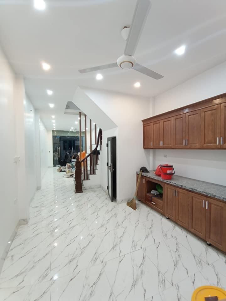 Mới xây cực đẹp ô tô tránh vào ở luôn 60m2 x 5T chỉ đúng 6 tỷ ở Hai Bà Trưng