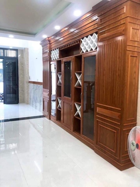 Nhà 3 Lầu Khu Trí Thức Vào Ở Ngay diện tích sủ dụng 200m2 giá rẻ hẻm xe hơi ra vào rộng 6m