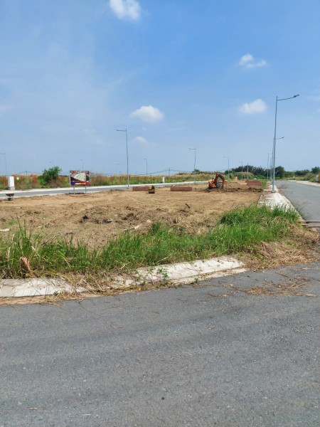 Dự án đát nền Long An bốn mặt giáp sông giá bán 1.3 tỷ, ngân hàng hỗ trợ vay giá tốt