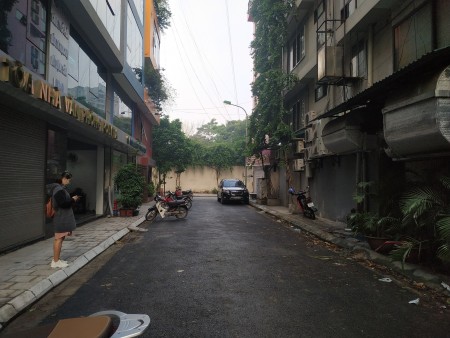 Đi đến slide 12