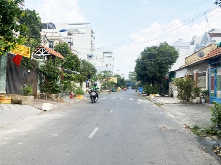 Bán nhà giá tốt mặt tiền đường số phường Tân Quy, Quận 7 liên hệ 0903503938