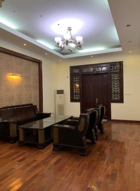 Bán nhà Chùa Bộc – khẳng địn không có căn thứ 2 – diện tích rộng – mặt tiền lớn .