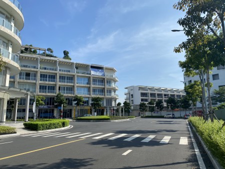 Cho thuê nhà phố thương mại Saritown Sala. Lh: 0932689228 giá cho thuê 69 triệu/tháng