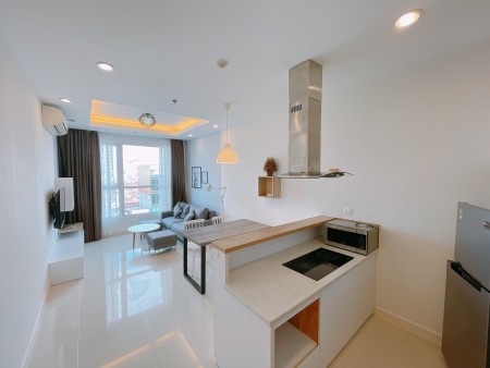 Cho thuê The Prince, 2 phòng ngủ, 71m2 giá 15 TRIỆU/tháng full nội thất tại Phú Nhuận