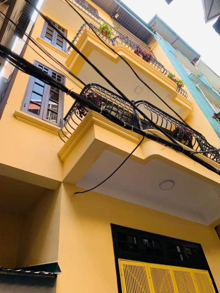 Bán nhà Lĩnh Nam Ngõ To ôtô đỗ cửa ngõ to như phố thông tứ tung, giá bán chỉ 4 tỷ