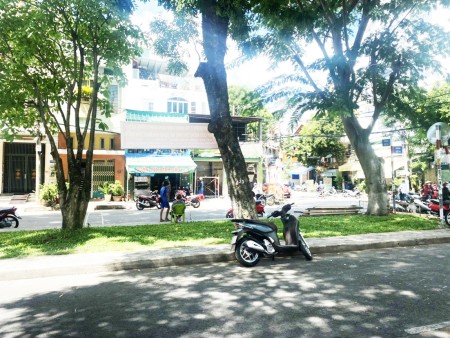 Đi đến slide 3