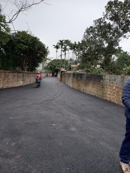 Bấn lô đất đầu tư cho quý anh chị tại Yên Bình, Thạch Thất, liên hệ 0989110133, giá tốt