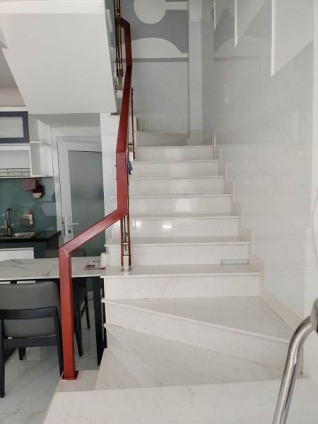 Bán nhà nguyên căn mới đẹp hẻm xe hơi đường Thích Quảng Đức, Phú Nhuận, giá rẻ 9 tỷ