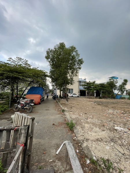 Bán đất đường Ngô Chí Quốc diện tích sử dụng 86m2 đường xe hơi giá bán nhanh 2,5 tỷ