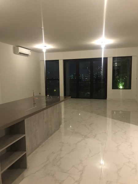 Giá bán mới tại Feliz 1pn 3.85 tỷ, 2pn 6 tỷ, 3pn 7.8 tỷ, 4pn 15.3 ty, bao hết thuế phí, 5% ra sổ