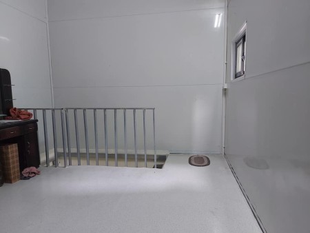 Bán nhà phố Tôn Đức Thắng Đống Đa, dtsd 27m2, 3 tầng đúc ngõ thoáng, ở ngay, lh 0964121080