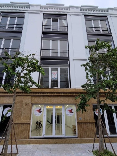 Đi đến slide 4