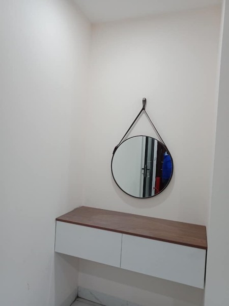 Bán nhà nguyên căn Vũ Thạch sổ đỏ chính chủ mặt tiền rộng 8m, giá bán 16 tỷ, lh 0377839296