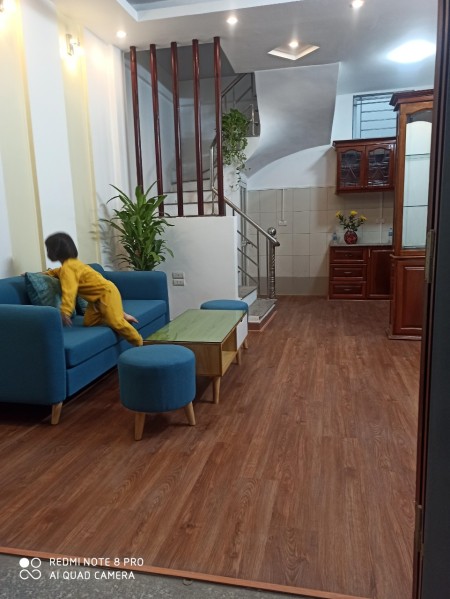 Bán nhà Định Công 5 tầng đẹp, ở luôn 2 thoáng diện tích sử dụng 25m2 giá bán chỉ 2.87 tỷ