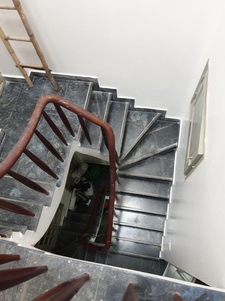 Cần bán nhà gấp khu vực La Thành, quận Đống Đa diện tích 33m2, giá bán 4,85 tỷ lh 0342833640