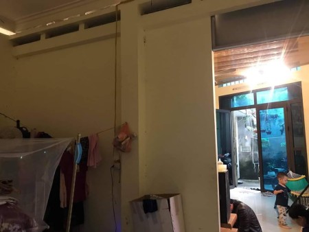 Bán nhà Phú Lương, diện tích rộng, giá chào 3,2 tỷ có thương lượng lh 0968770498