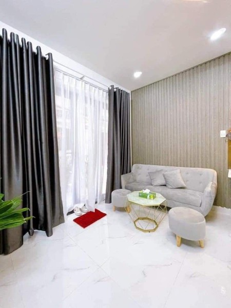 Bán nhà hẻm xe hơi đường Ni Sư Huỳnh Liên , Phường 10, Quận Tân Bình, sổ sẵn chính chủ