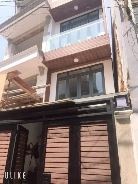 Nhà Quận Tân Bình mới đẹp 2 mặt hẻm, 45m2 4 tầng 5PN BTCT, vỡ nợ bán nhanh về quê