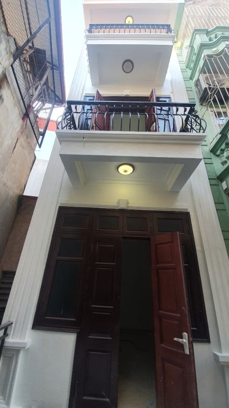 Đi đến slide 4