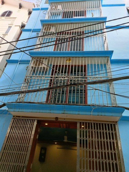 Cần bán nhà mặt tiền rộng trên 8m, kinh doanh, 19/5 diện tích sử dụng 31m2, 5 tầng, giá 5.3 tỷ