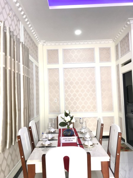 Bán nhà nguyên căn phố liền kề nằm ngay mặt tiền liên hệ 0969412231, khu dân cư đông