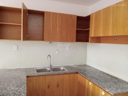 Cho thuê căn hộ tại chung cư Moscow nhà trống giá 6 triệu/tháng
