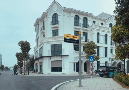 Đi đến slide 7