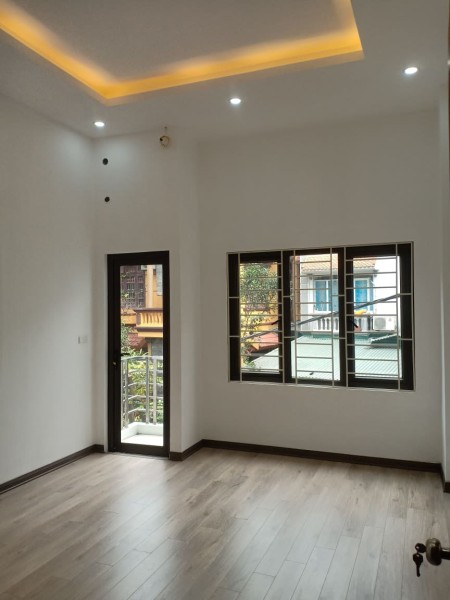 Đi đến slide 4