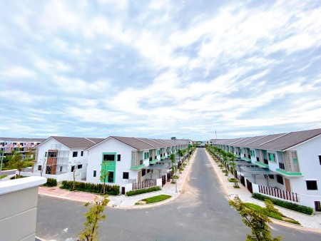 Cho thuê nhà nguyên căn Suncasa Central ngay khu công nghiệp Visip II liên hệ 0815051802
