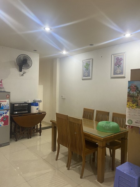 Cần bán nhà Thành phố Thủ Đức - khu vực an ninh chủ nhà thân thiện, giá 6.95 tỷ.