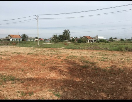 Bán đất giá 17 triệu/m2 thổ cư trục chính Cá Đồng tiện ích đầy đủ khu dân cư đông đúc