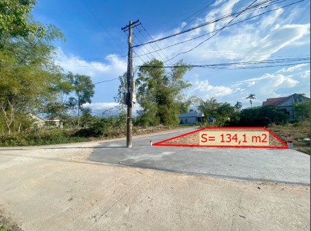 Bán đất F0 mặt tiền Trần Quang Diệu, Phú Bài, diện tích sử dụng 135m2 có sổ hồng