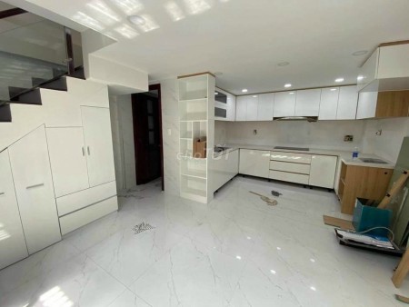 Nhà đẹp sát MT Bạch Đằng, P15, Bình Thạnh dt: 3,8m/5m x 9m x 5 tấm (35m2), giá 5,6 tỷ còn TL