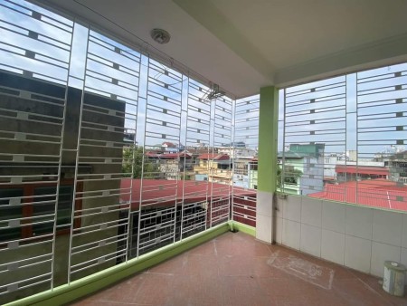 Bán gấp nhà đẹp như khách sạn dtsd 35m2, ơ Kim Ngưu giá cực rẻ chỉ 3,8 tỷ khu dân cư