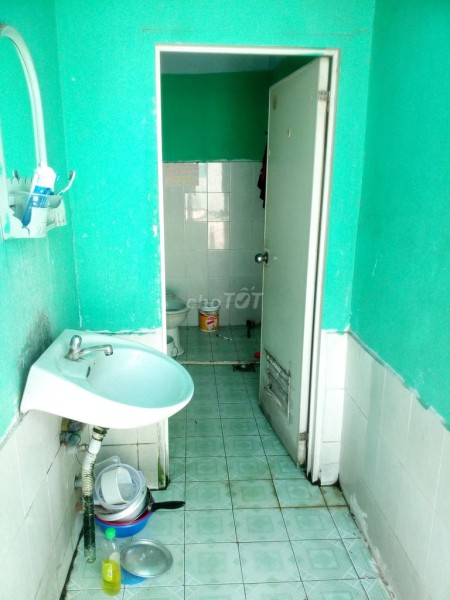 Phòng trọ cho thuê ngay chợ Tân Sơn Nhất Gò Vấp khu dân cư đông đúc, giá tốt