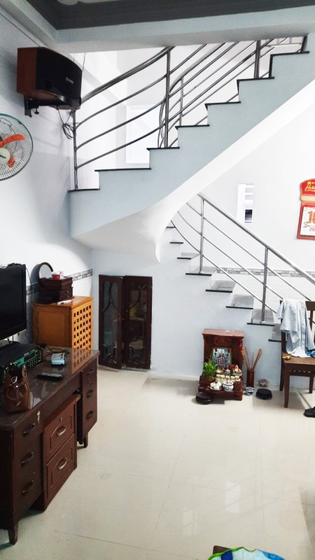 Bán nhà hẻm 271 đường Lê Văn Lương, phường Tân Quy, Quận 7 giá 4.3 tỷ, thương lượng