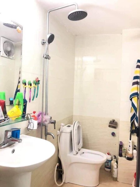 Bán nhà Nhà Phố Trần Đại Nghĩa giá chỉ hơn 2 tỷ, sổ đỏ chính chủ bàn giao công chứng ngay