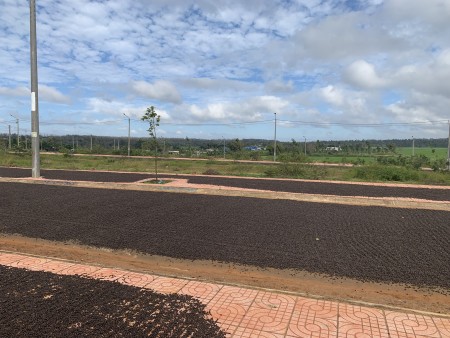 Cần bán 2 lô đất A9-32, 33 tại xã Ea Knuếc km19, Quốc Lộ 26 giá chưa đến 1 tỷ 2