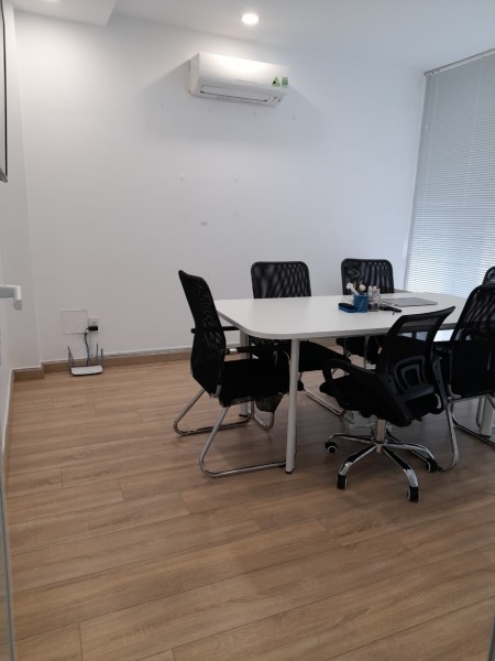 Giảm ngay 10% - Ưu đãi cho năm mớiCHO THUÊ VĂN PHÒNG FULL NỘI THẤT