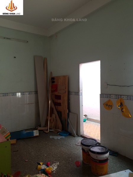 Cho thuê nhà đường Trần Thị Điệu, phường Phước Long B. Đường oto. Nhà 1 trệt 2 lầu