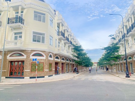 Đi đến slide 2