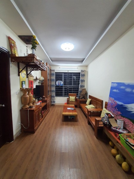 Chính chủ bán căn hộ 70m2 (2PN, 2WC, hướng ĐN - TB), sổ đỏ trao tay - Gọi ngay 035 335 0495