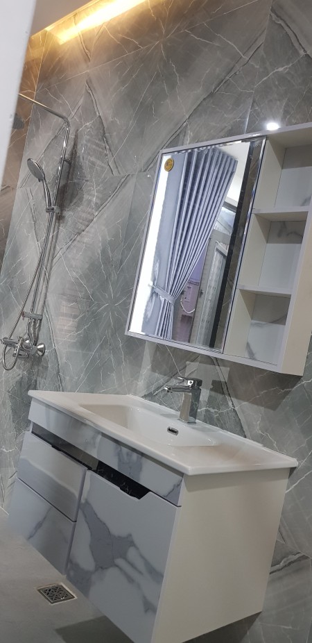 Cần bán Nhà đẹp 4 tầng Nguyễn Hữu Thọ, Trung tâm Đà Nẵng khu dân cư đông đúc, giá tốt