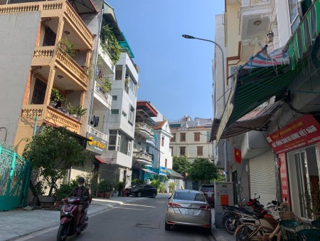 Đi đến slide 4