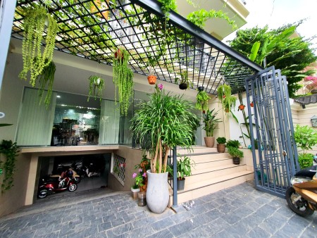 Văn phòng cố định siêu tiết kiệm liên hệ 039668575, đầy đủ công năng, giá tốt thị trường