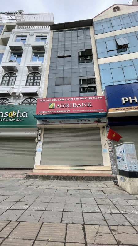 Cho thuê mặt bằng kinh doanh phố Nguyễn Văn Huyên quận Cầu Giấy - Hà Nội lh 0942340571
