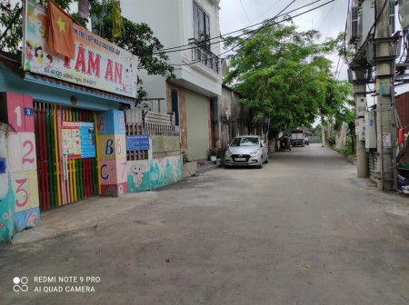 Đi đến slide 1