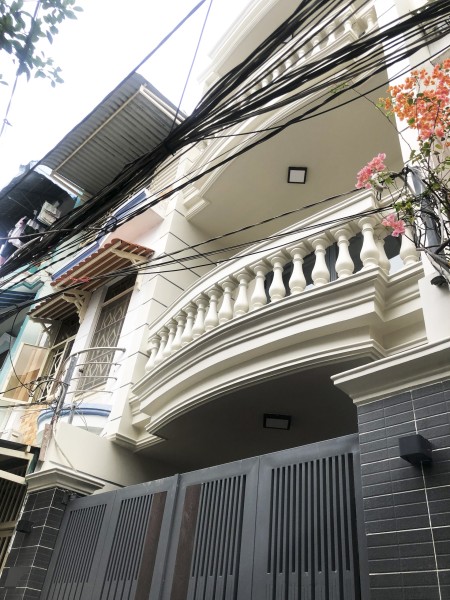 Bán nhà hẻm đường số 47, phường Tân Quy, Quận 7 diện tích sử dụng: 52m2, giá tốt đầu tư