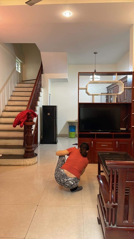 Chính chủ cho thuê nhà nguyên căn tại Ngọc Thụy, Long Biên liên hệ 0914031084
